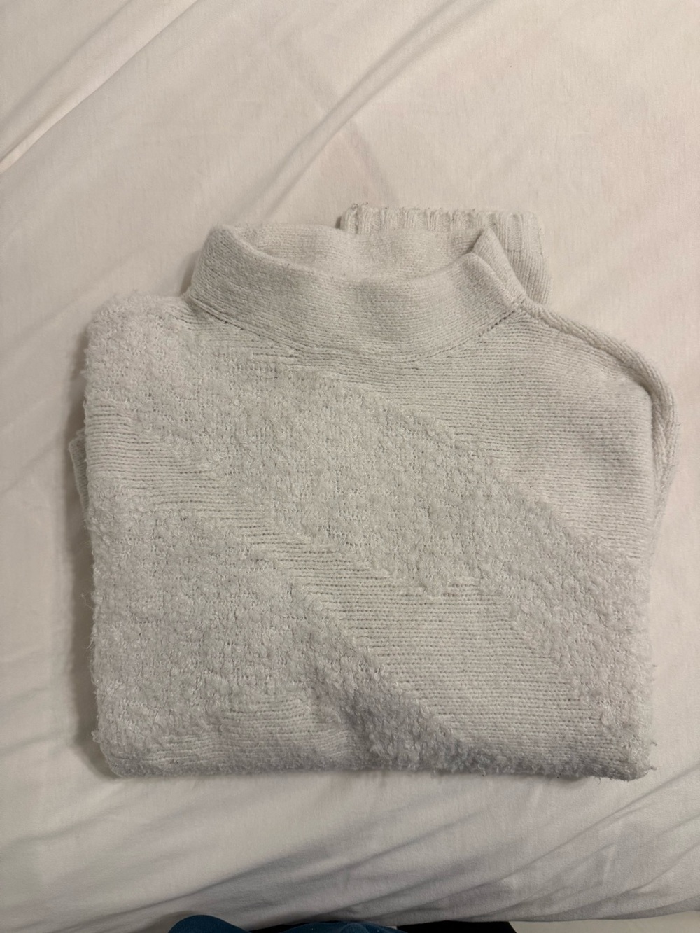 Abercrombie & Fitch Cream Mock Neck Sweater